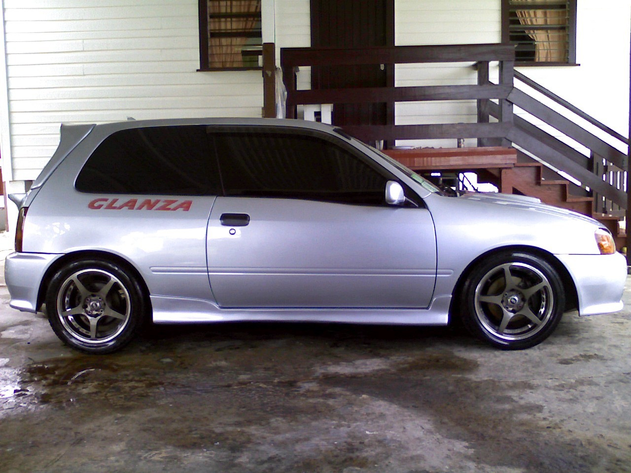 Toyota Starlet 1998