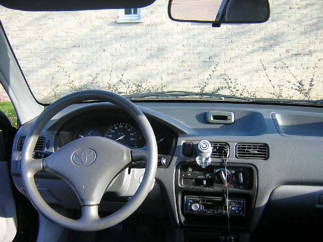 Toyota Starlet 1999