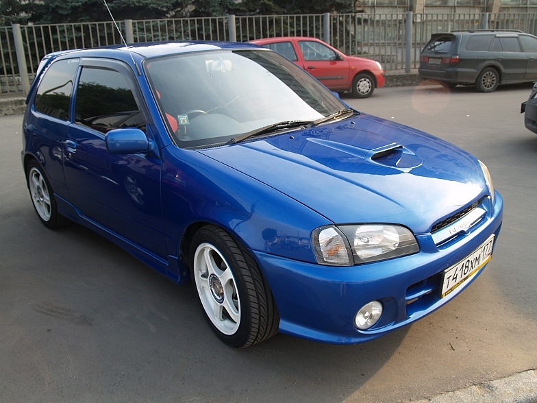Toyota Starlet 2013