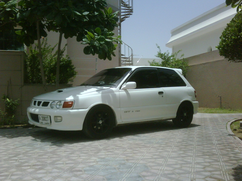 Toyota Starlet 2013