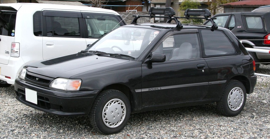Toyota Starlet 2013