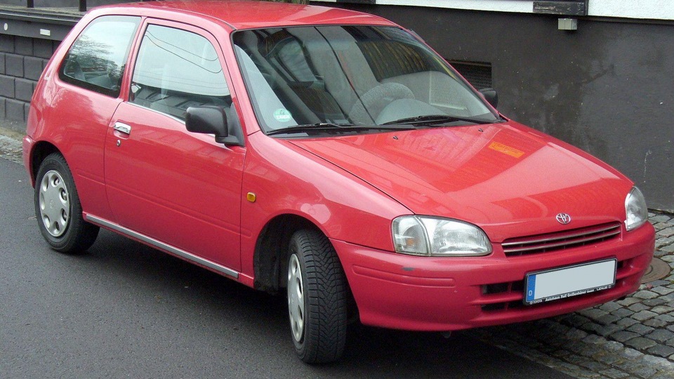 Toyota Starlet Carat