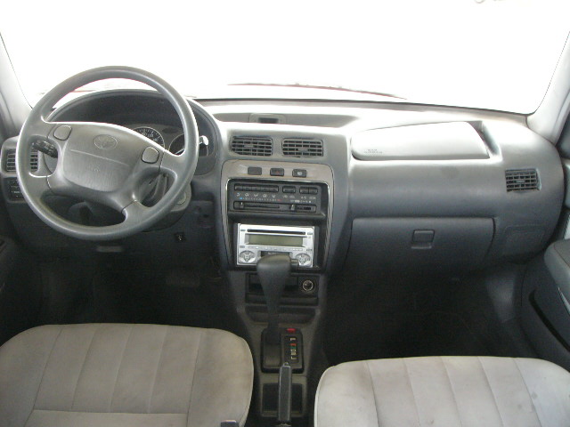 Toyota Starlet Carat