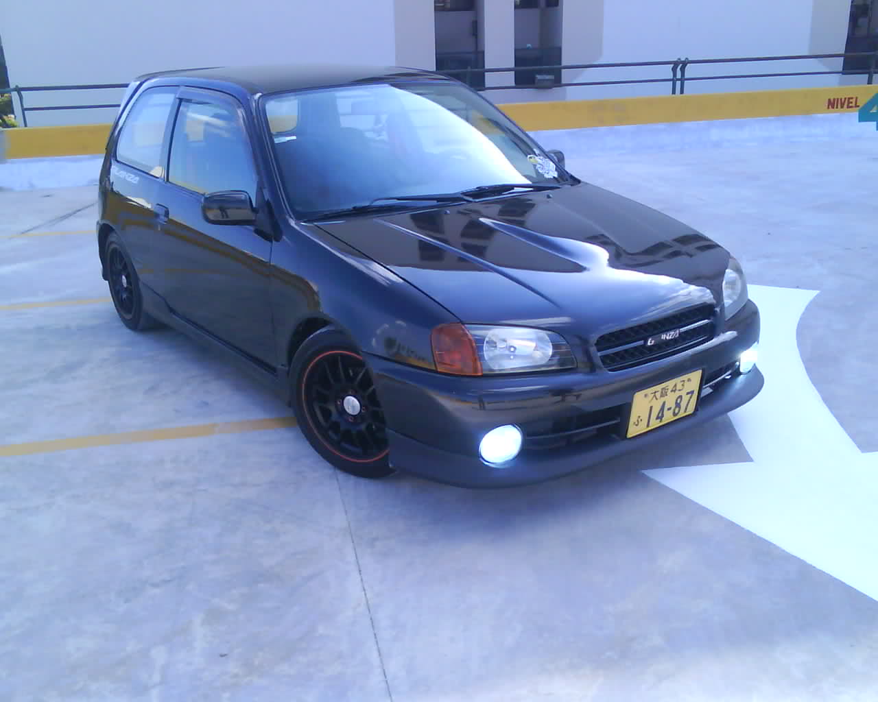 Toyota Starlet Glanza S