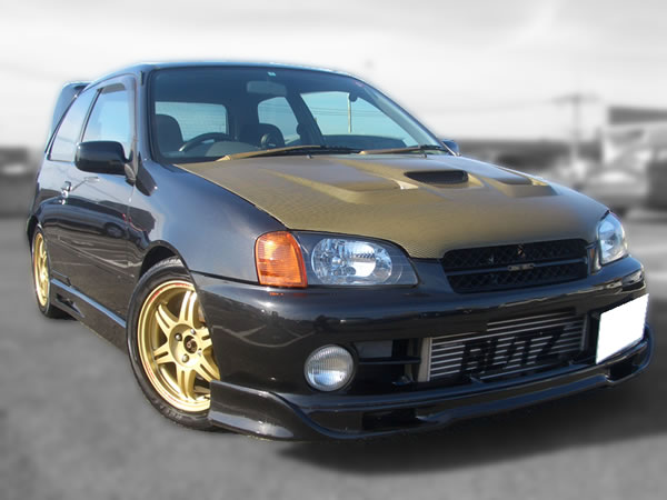Toyota Starlet Glanza V
