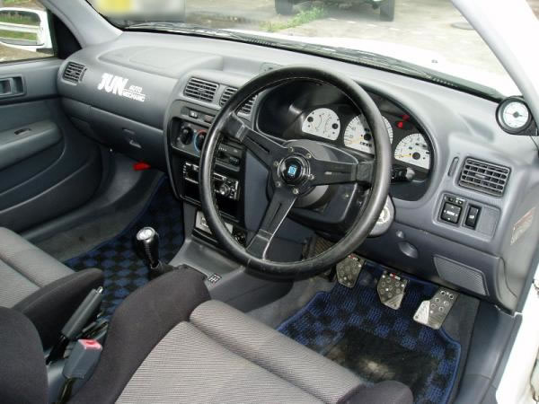 Toyota Starlet Glanza