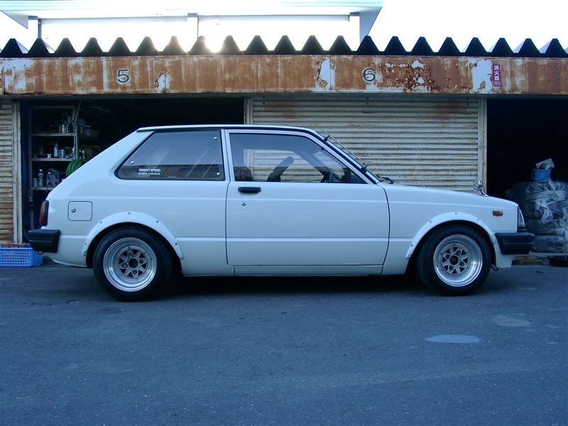 Toyota Starlet Kp61