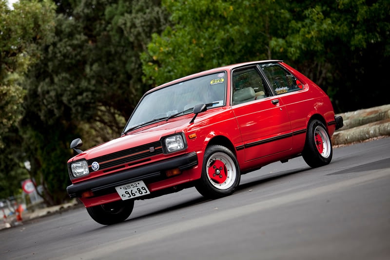 Toyota Starlet V8