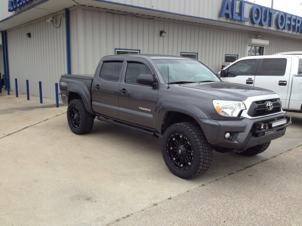 Toyota Tacoma 4x4 Double Cab