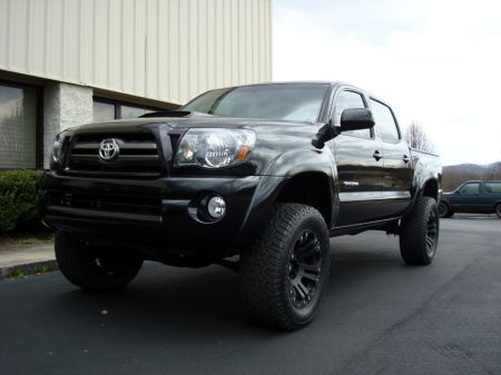 Toyota Tacoma 4x4 Lifted