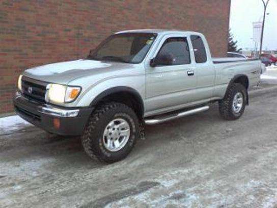 Toyota Tacoma 6 Cylinder