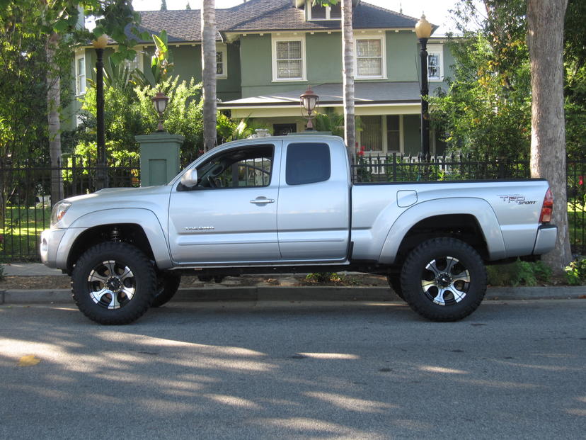 Toyota Tacoma Access Cab