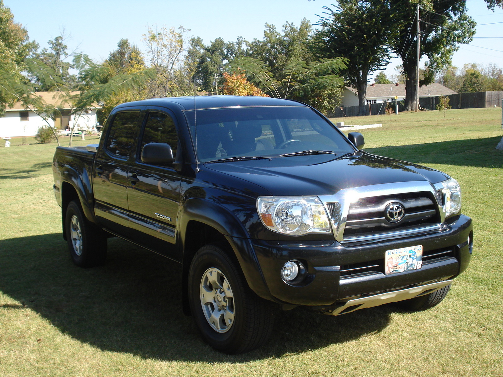 Toyota Tacoma Crew