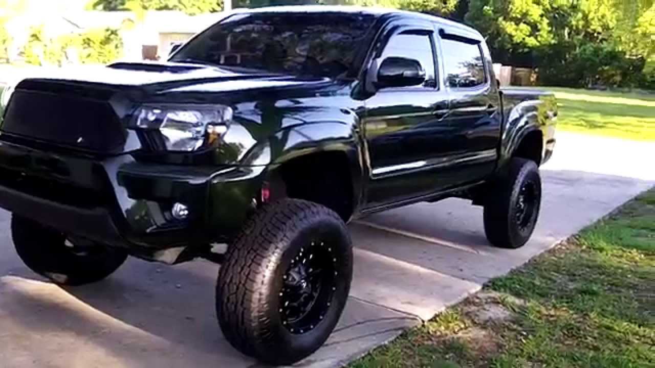 Toyota Tacoma Lifted