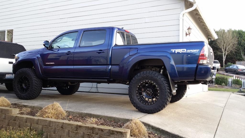 Toyota Tacoma Lifted
