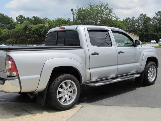Toyota Tacoma Pre-Runner