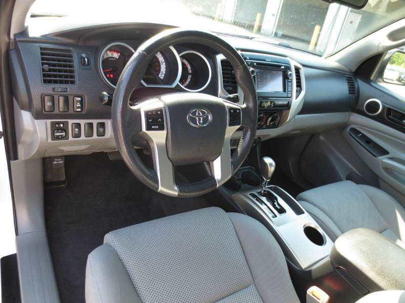 Toyota Tacoma Sr5