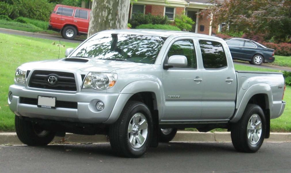 Toyota Tacoma V8