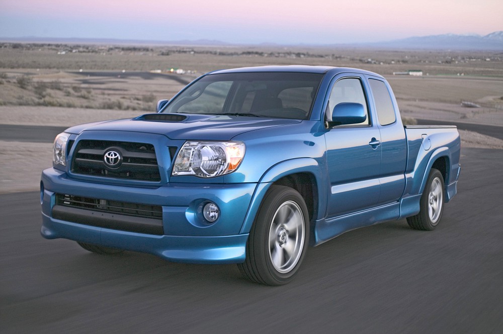 Toyota Tacoma X-Runner 2013