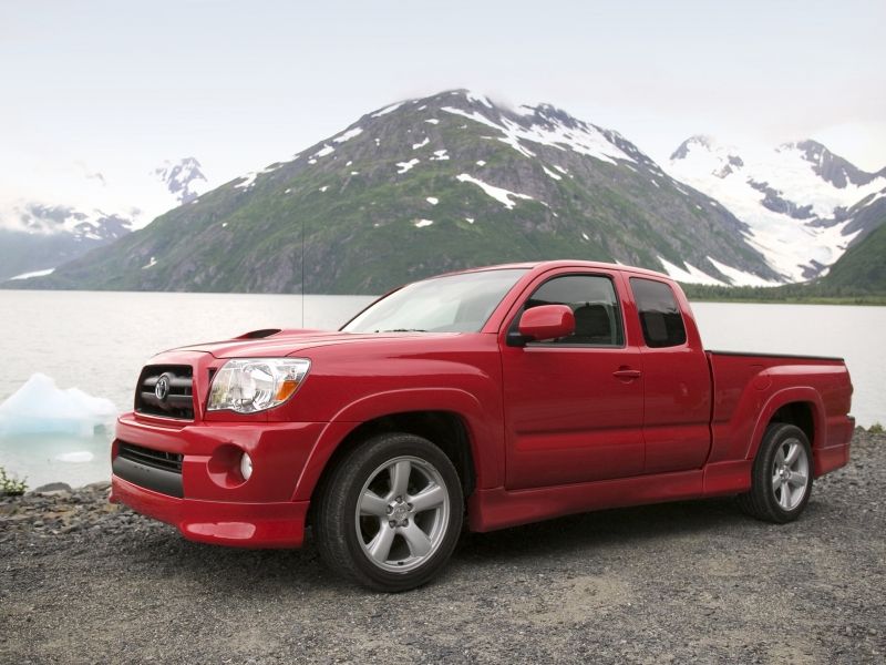 Toyota Tacoma X-Runner 2014
