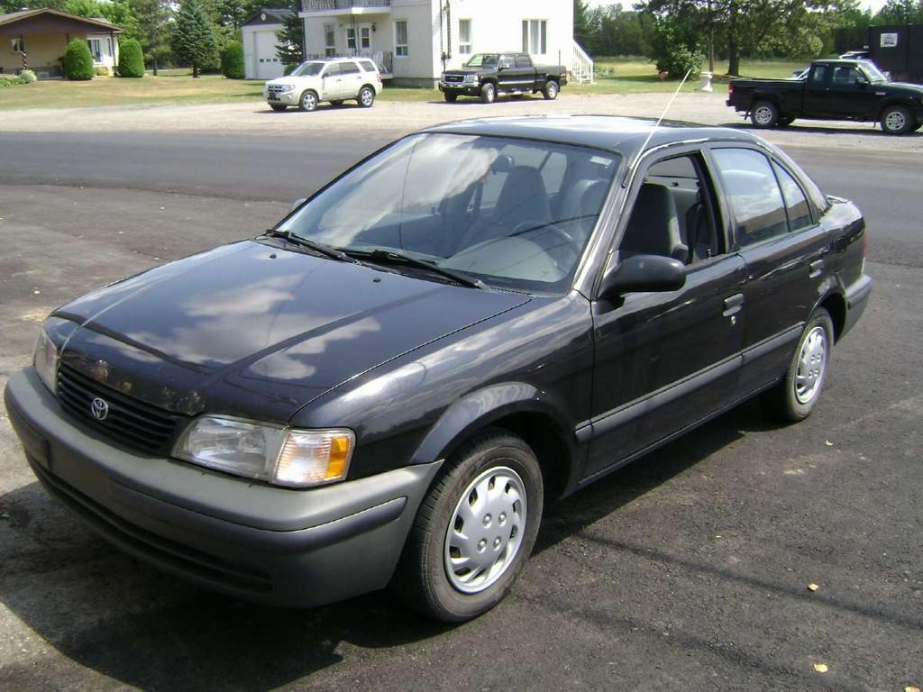 Toyota Tercel 1999