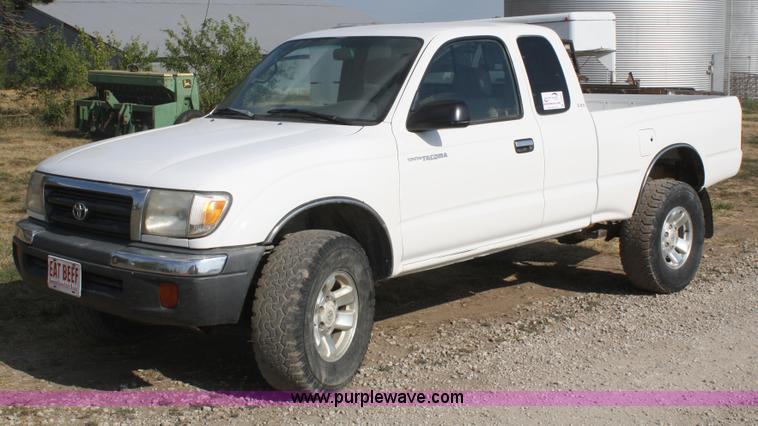 Toyota Truck 2000
