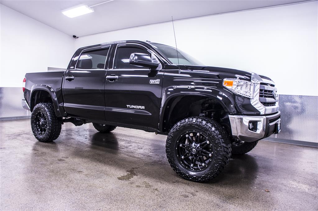 Toyota Tundra 1794 Lifted