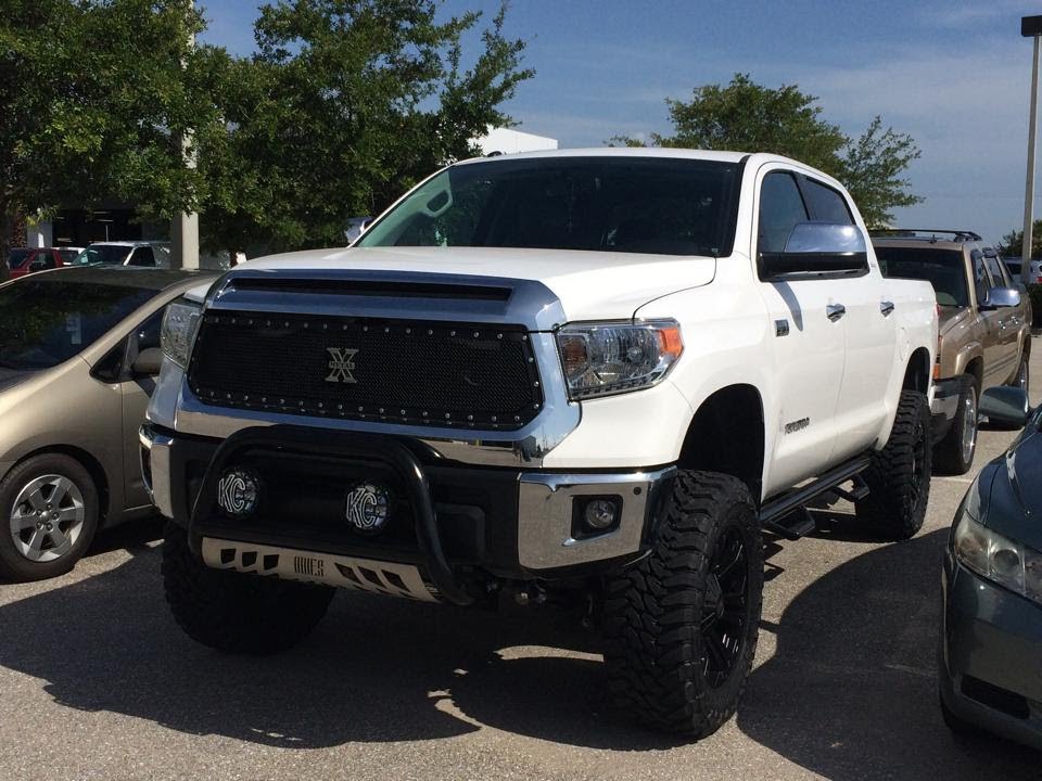Toyota Tundra 1794 Lifted