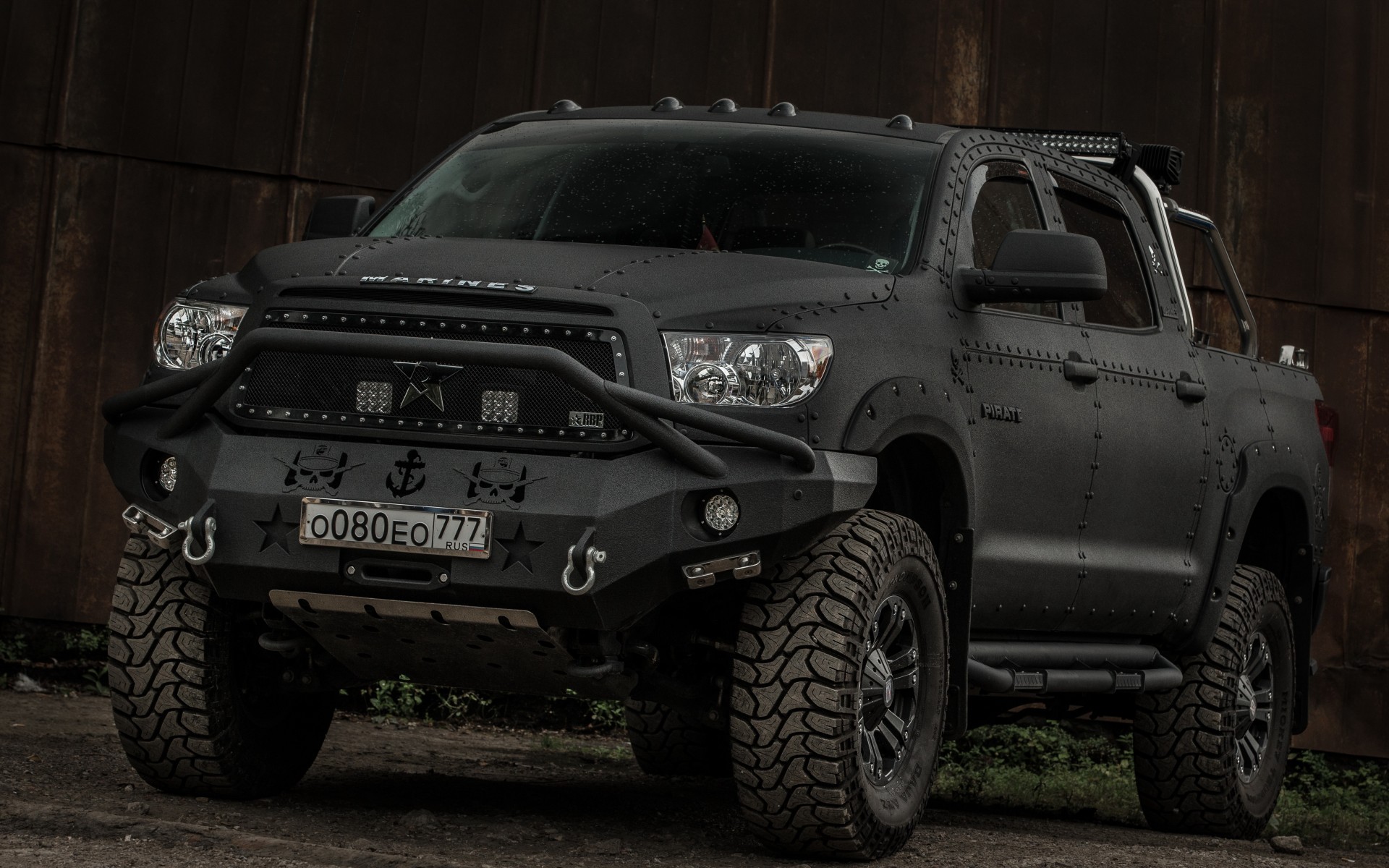 Toyota Tundra 4x4 2015