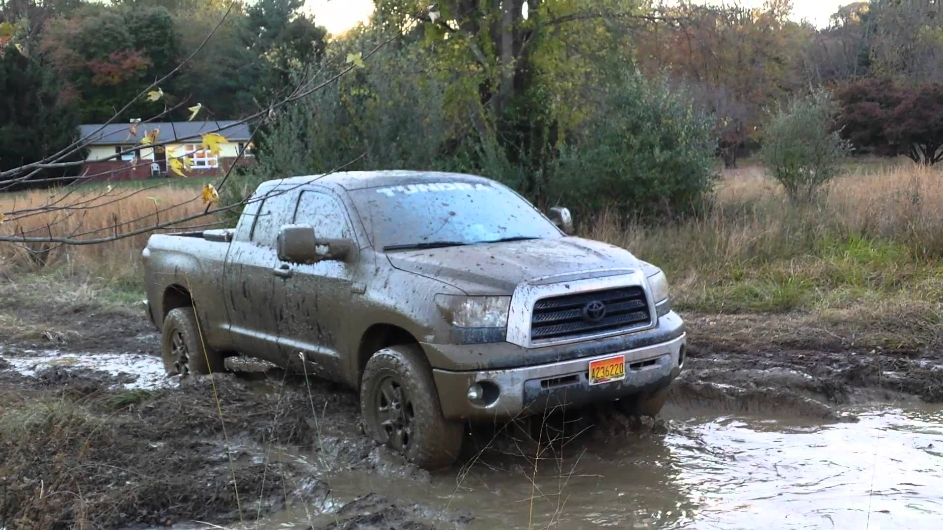 Toyota Tundra 4x4 Off Road