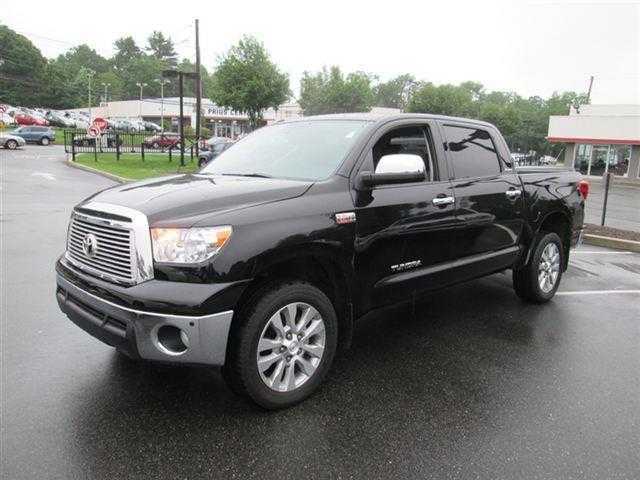 Toyota Tundra 5.7 V8