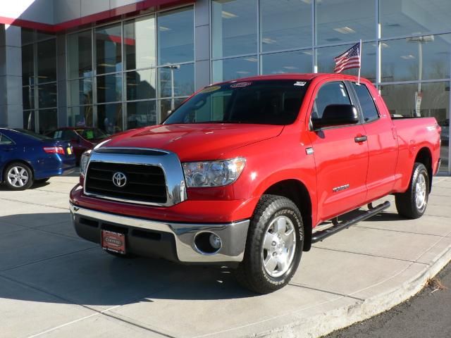Toyota Tundra 5.7