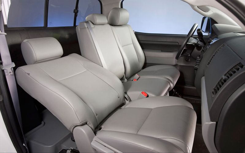 Toyota Tundra 6 Passenger Toyota Tundra 6 Passenger