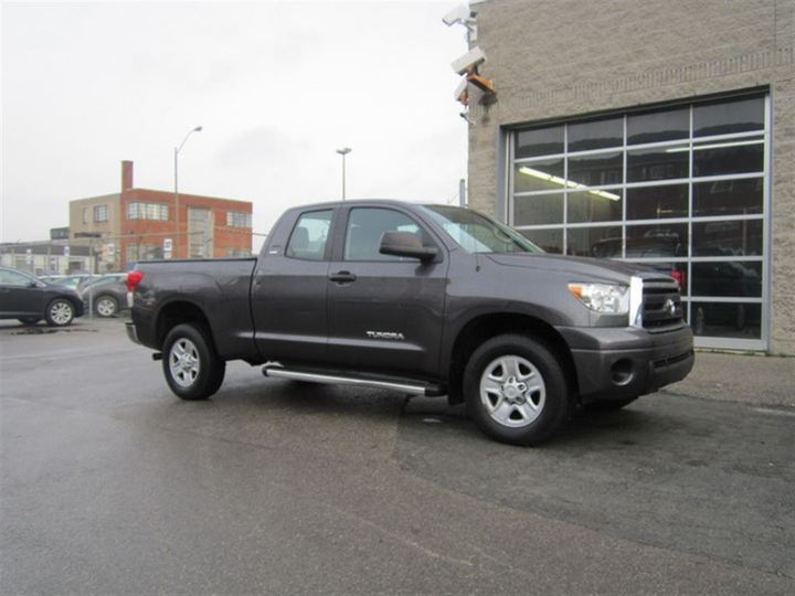 Toyota Tundra 6 Passenger