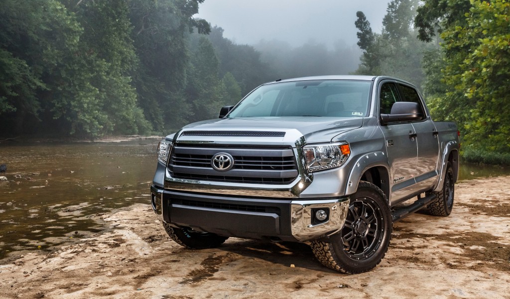 Toyota Tundra 6 Seater