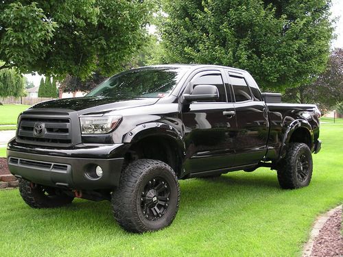 Toyota Tundra Custom
