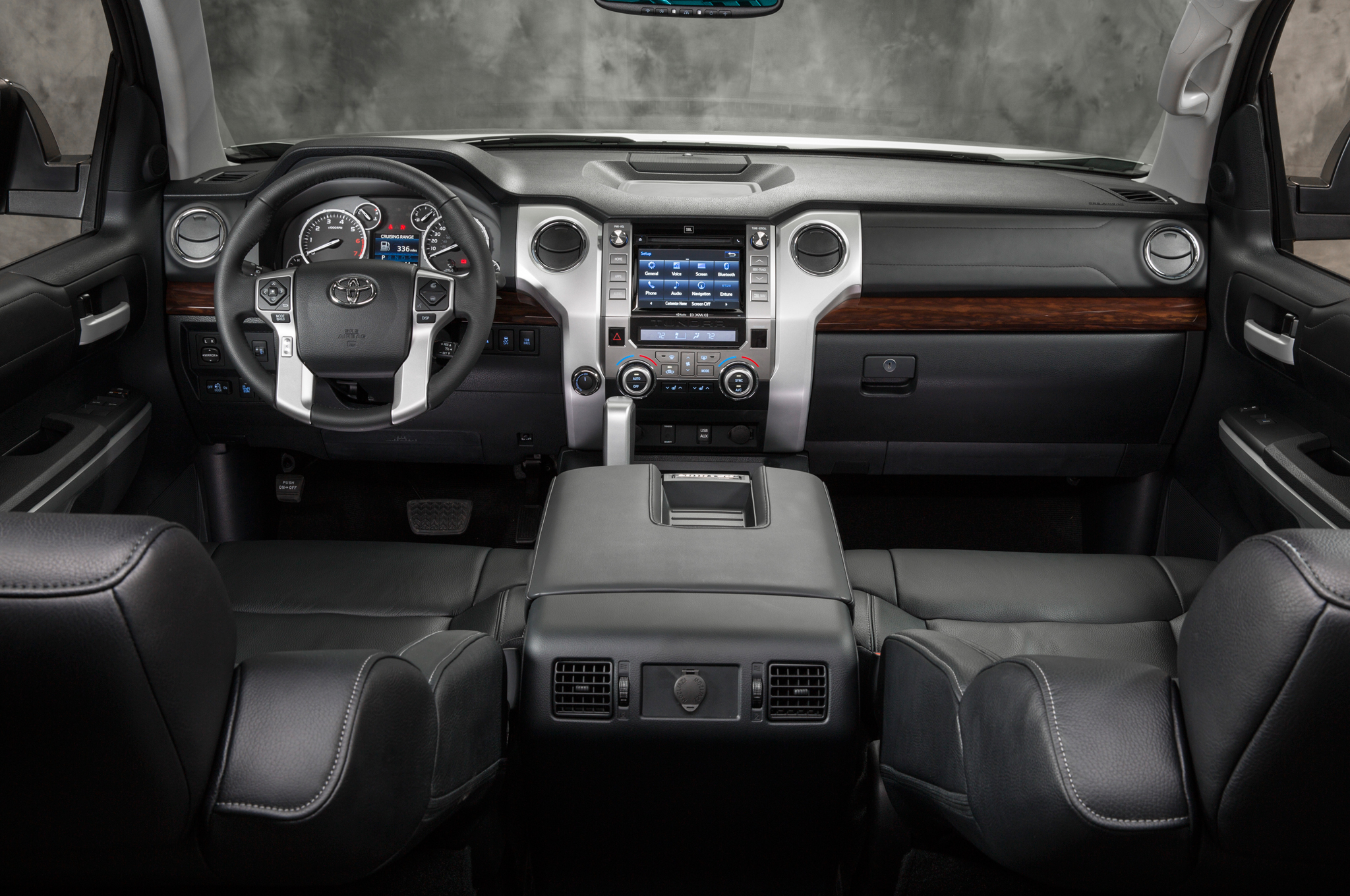 Toyota Tundra Long