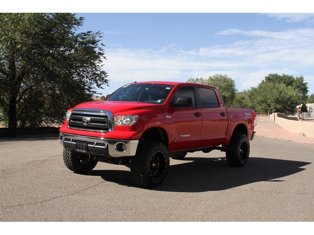Toyota Tundra Red