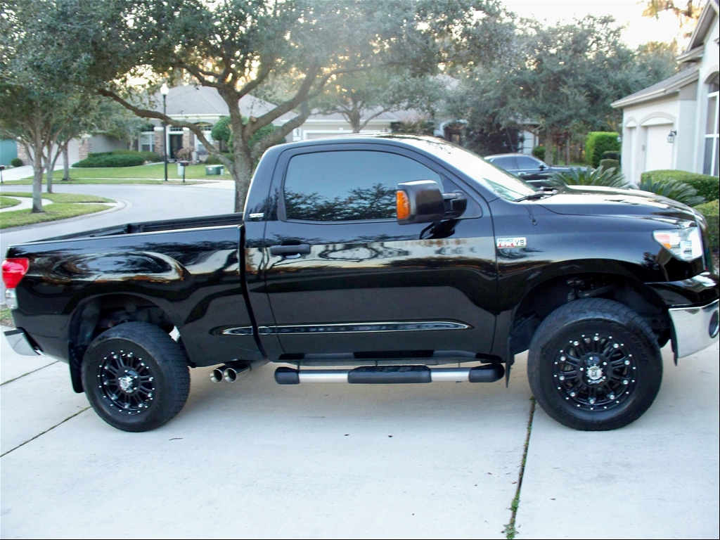 Toyota Tundra Regular Cab 4x4