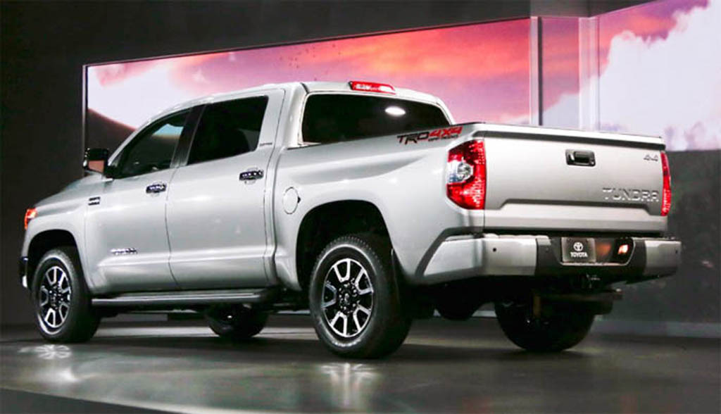 Toyota Tundra Sport 2015