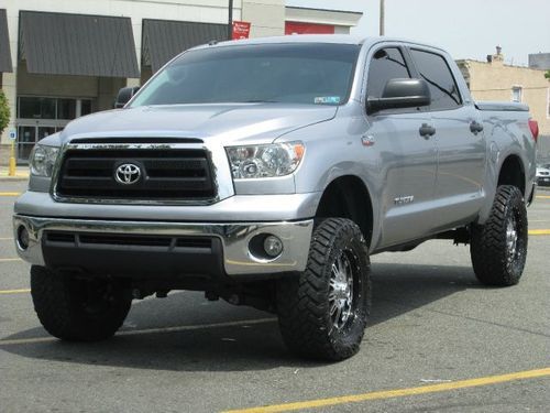 Toyota Tundra Sport