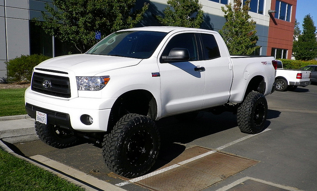 Toyota Tundra White Lifted