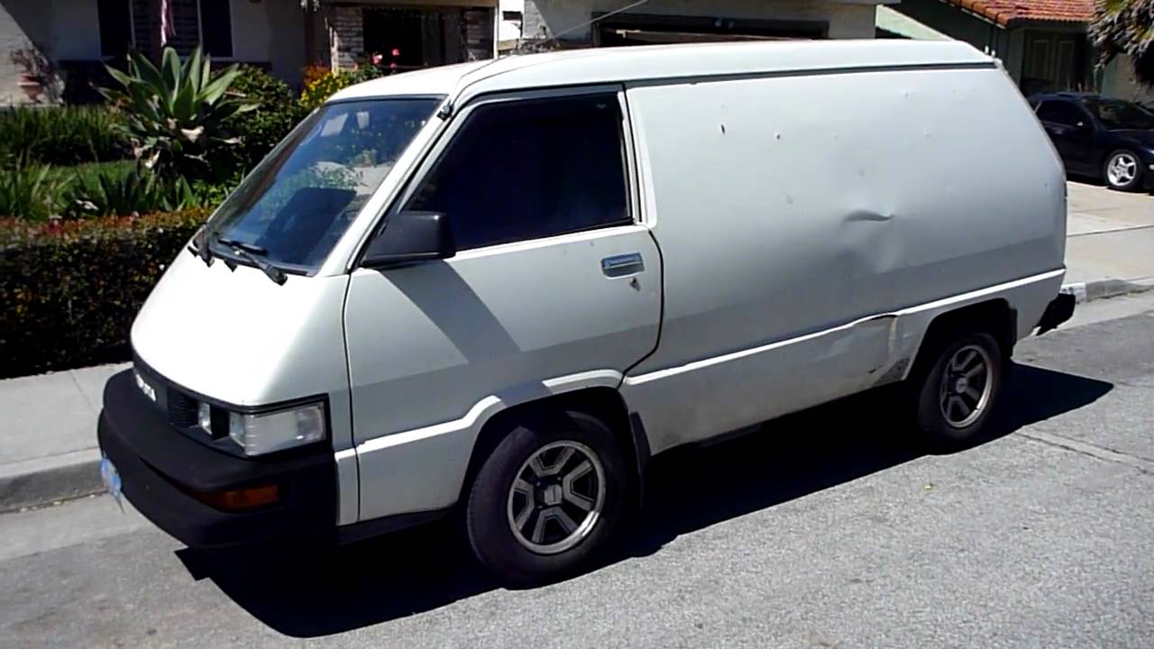 Toyota Van 1986