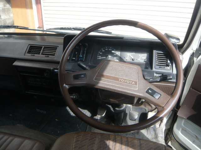 Toyota Van 1988
