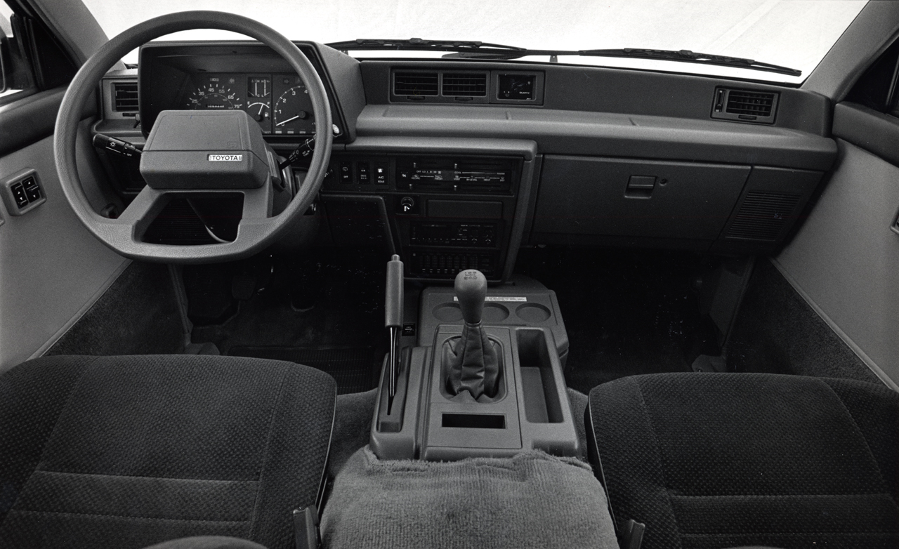Toyota Van 1989