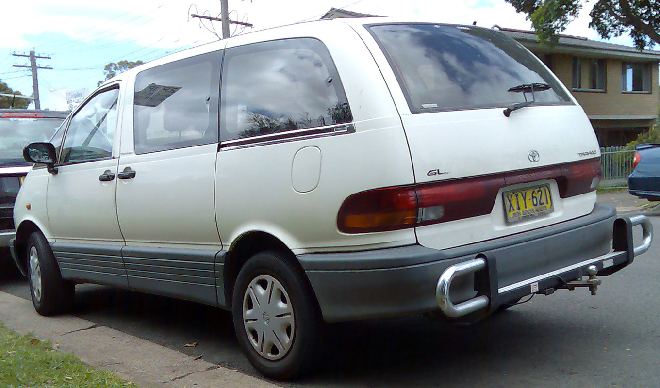 Toyota Van 2000