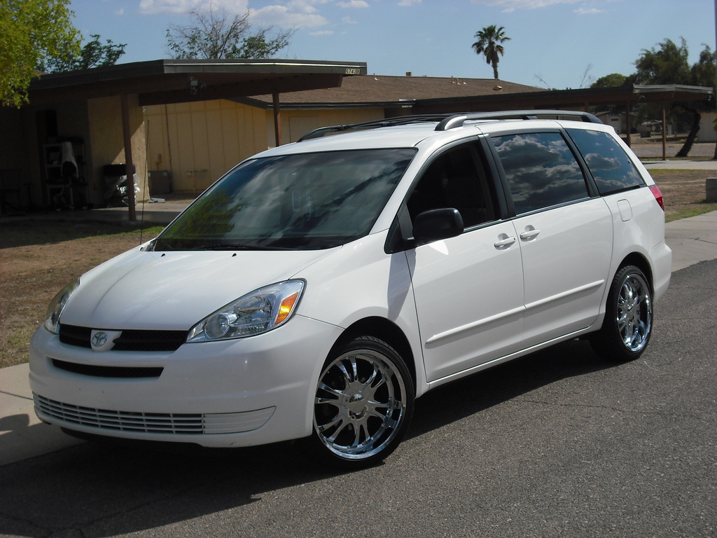 Toyota Van 2005