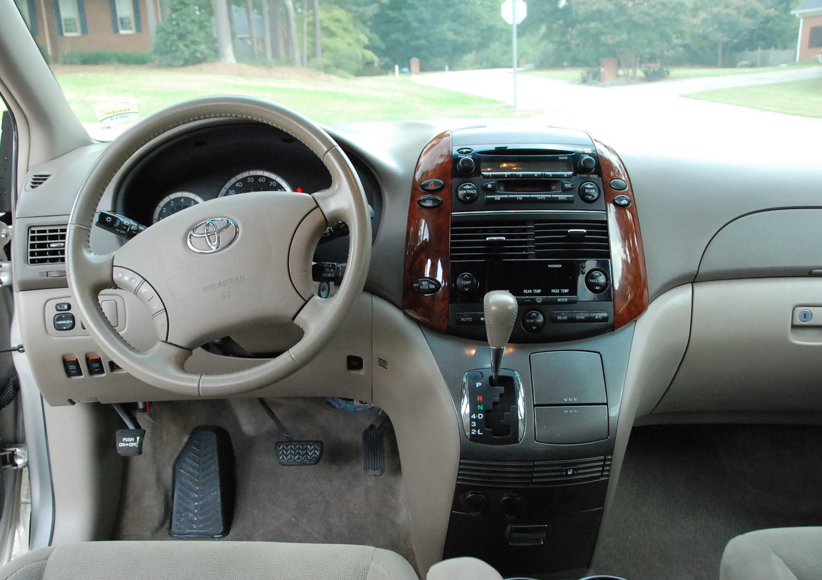 Toyota Van 2005 Toyota Van 2005