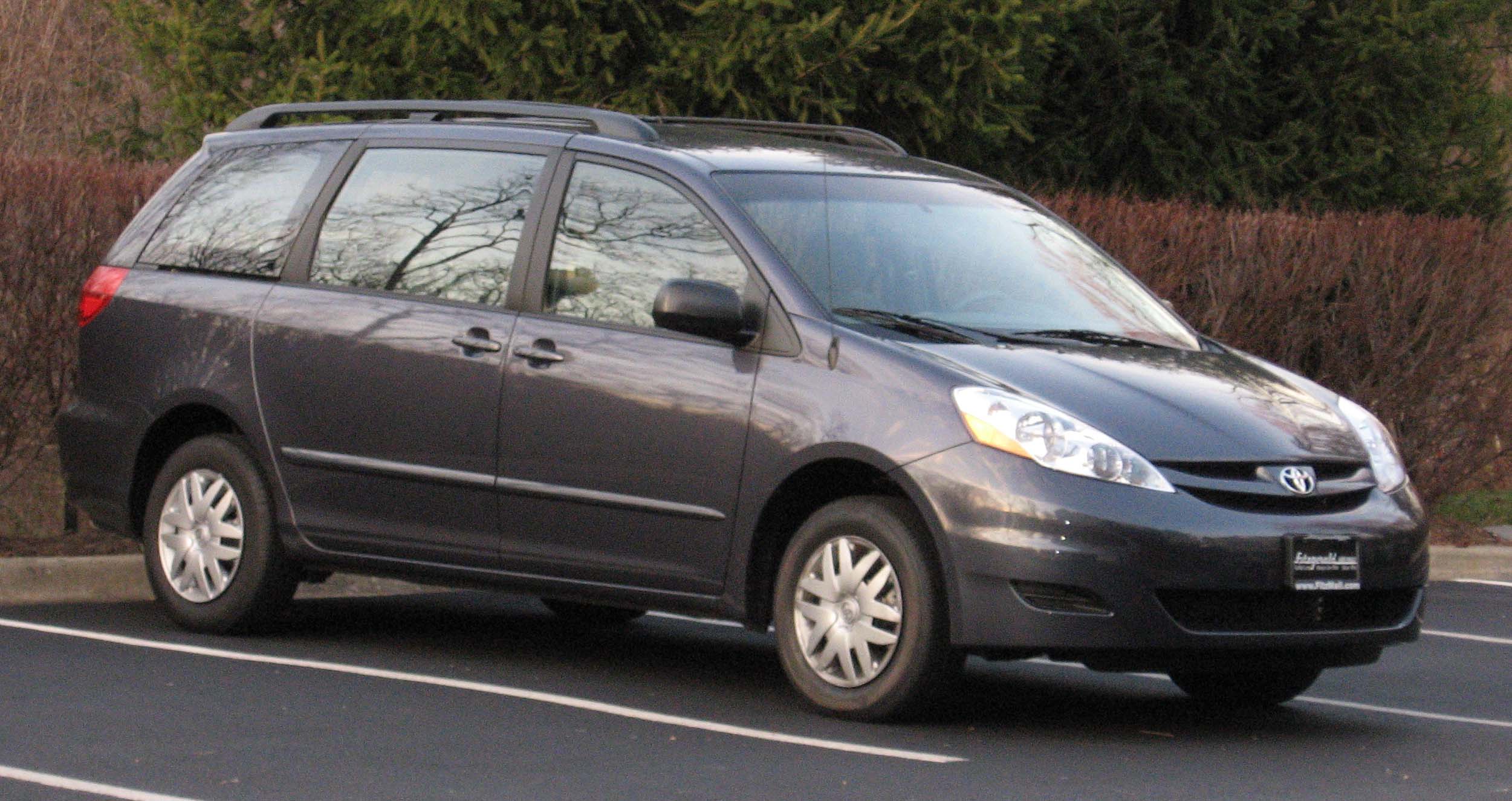 Toyota Van 2006