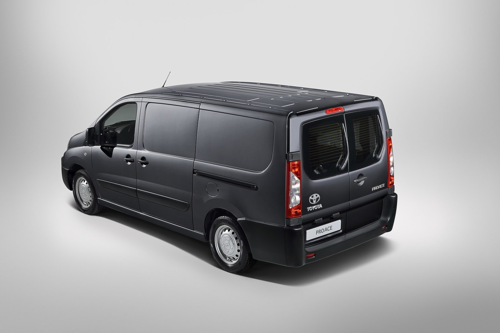 Toyota Van 2013